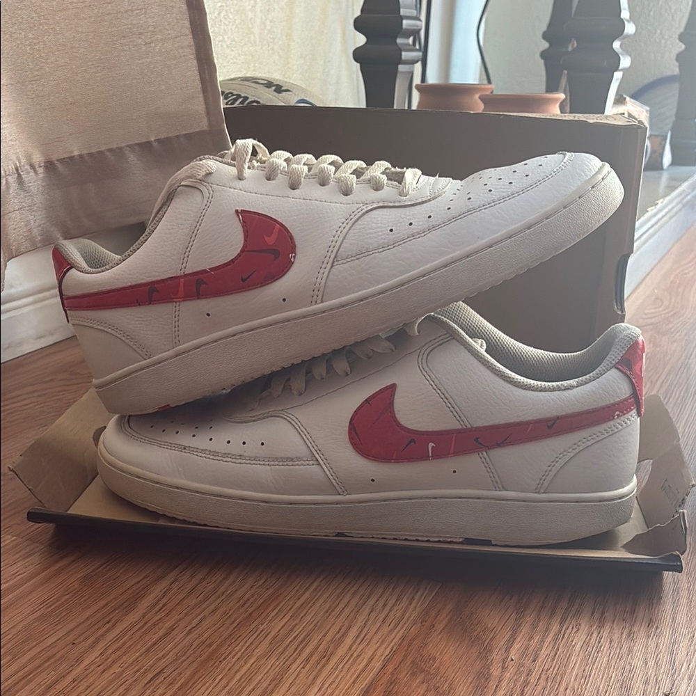 Nike court visions